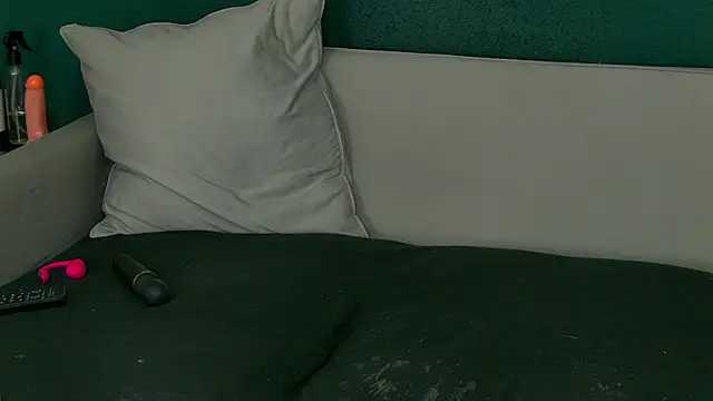 RoxanneJoy's cam snapshot