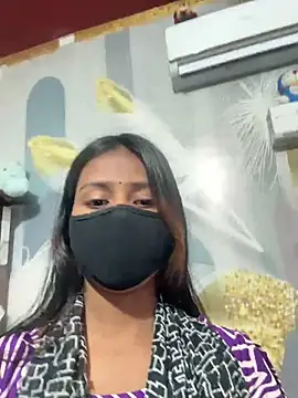 Curvy_Taara's cam snapshot