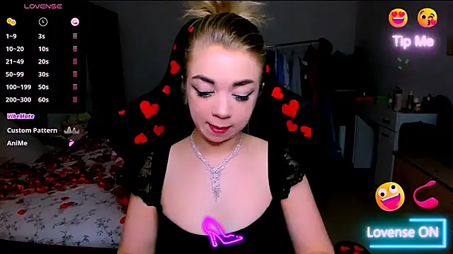 littleSiyfairy's cam snapshot