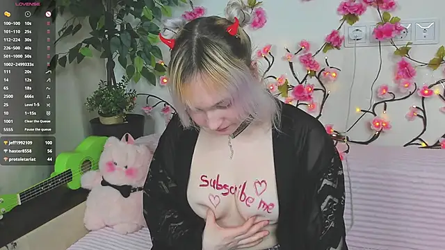 RanaKaduk live sex cam