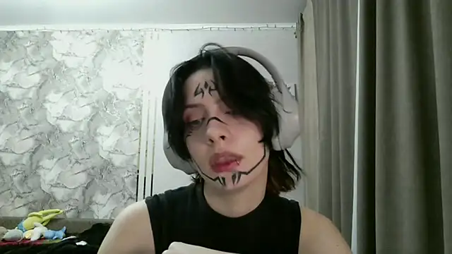 LxayBloom's cam snapshot