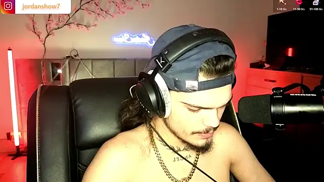 JordanShow live sex cam