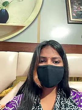 Curvy_Taara's cam snapshot