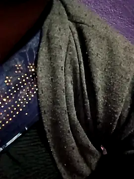 Pinki_raja's cam snapshot