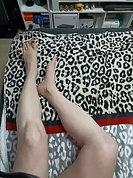 JulietteMaitresse live sex cam