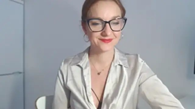 AliciaDesire's cam snapshot