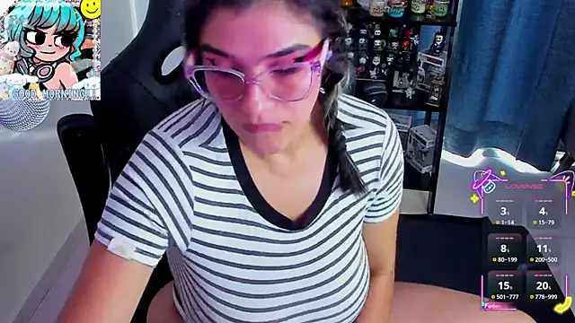 Roxy_clark live sex cam