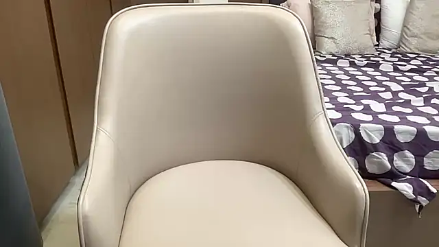 sassypooja's cam snapshot