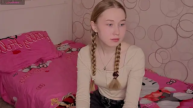 SageSnachez live sex cam