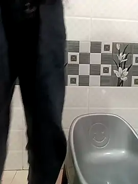 husa_malikaa4's cam snapshot