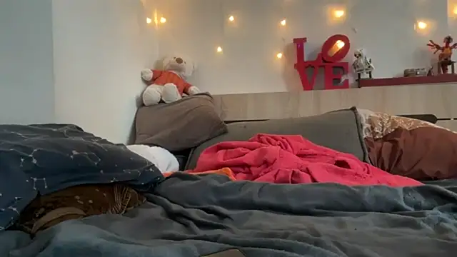 LinelikeOverseer live sex cam