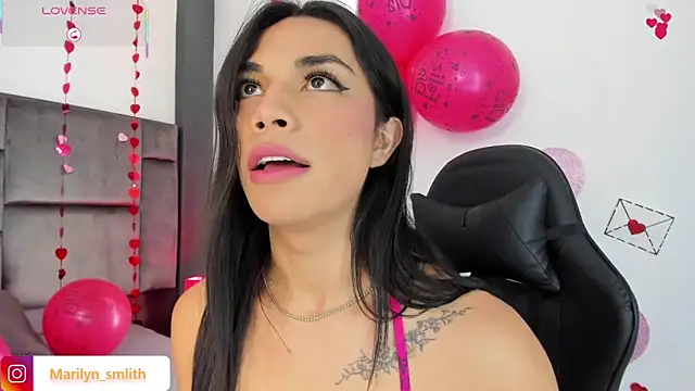 MarilynSmIith live sex cam