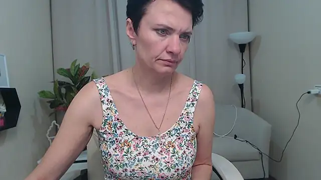 AvaSaturnian's cam snapshot