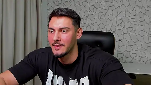 ClintMasters live sex cam