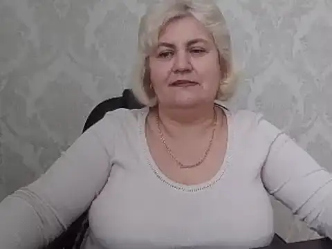 AngelaFamez's cam snapshot