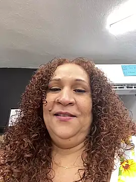 ladycreamypr2 live sex cam