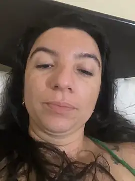 VelverNoir live sex cam