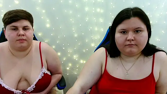 BeckyAndHellen live sex cam