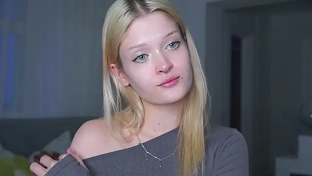 TaraBomstad's cam snapshot