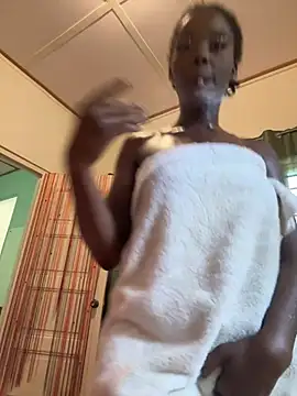 choclatepeaach's cam snapshot