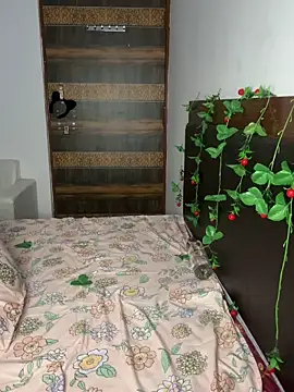 KavyaCurves's cam snapshot