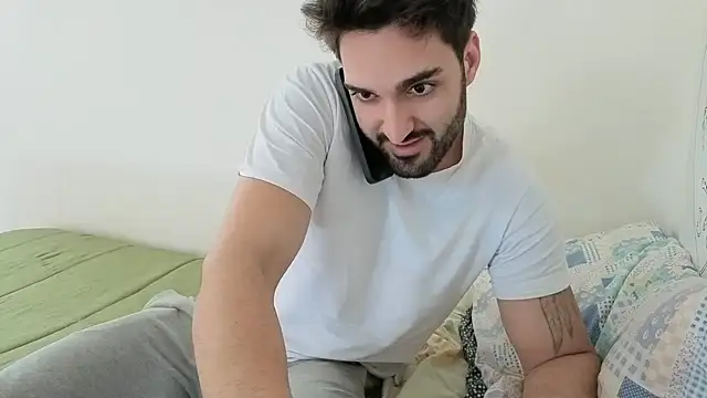 Al3xox02 live sex cam