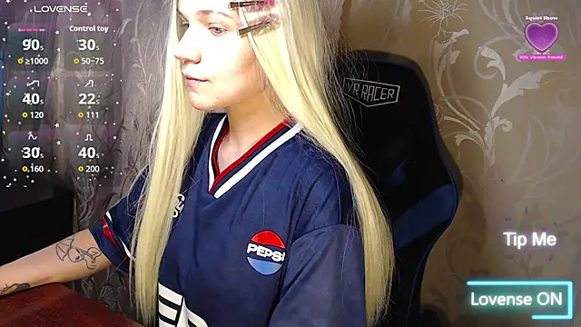 Shiny_Victoria's cam snapshot