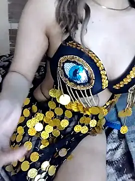 shahinaz-123 live sex cam