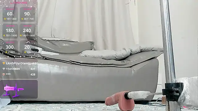 fox-yiyi live sex cam