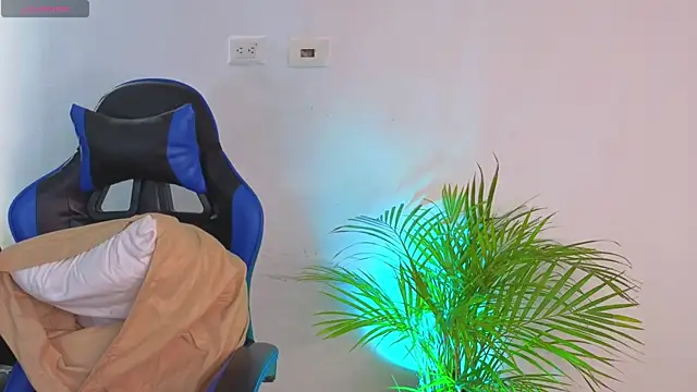 _sol_cute's cam snapshot