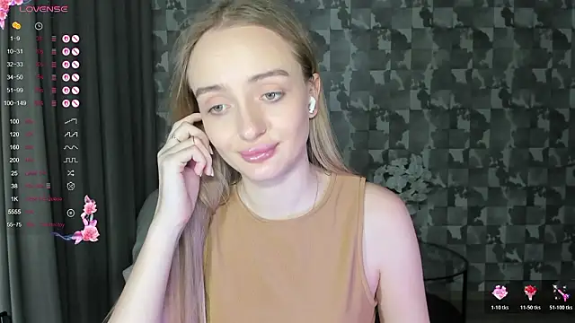 A_delina's cam snapshot