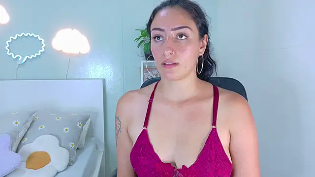 AmmyRouse__ live sex cam
