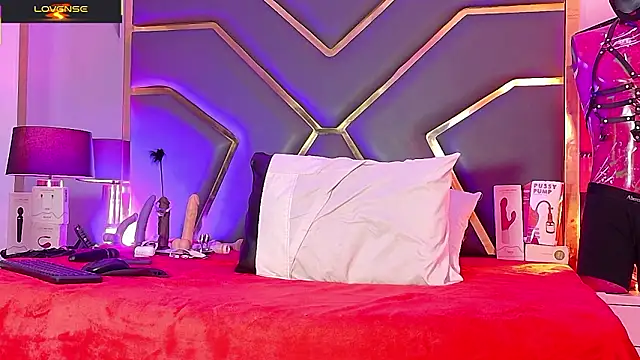 Scarlettt_Ass live sex cam