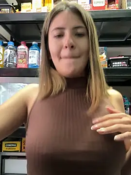 Andrea_19blonde's cam snapshot