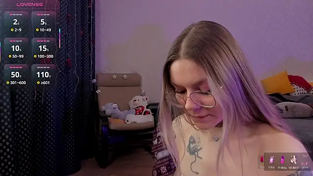 Marta_May_'s cam snapshot