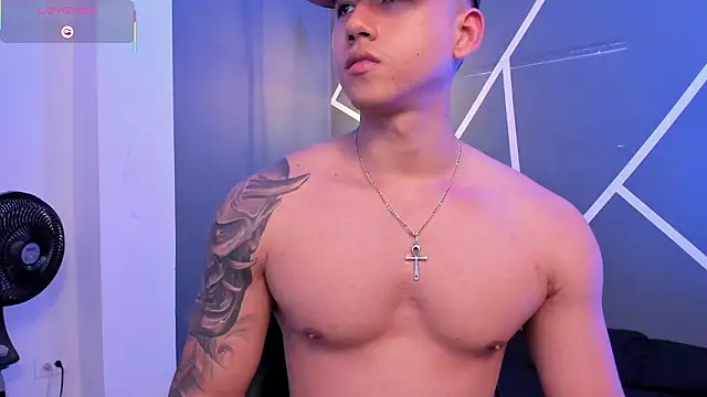 Draven_Marceaux live sex cam