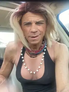 Brooke-lynn live sex cam