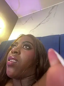 ebonydreams01's cam snapshot