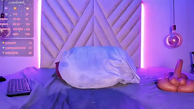 AmberJade's cam snapshot