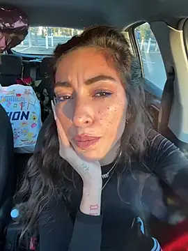 Amani_thewolf live sex cam