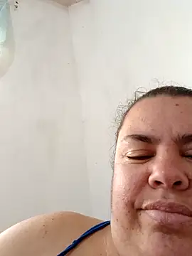 yaneth_'s cam snapshot