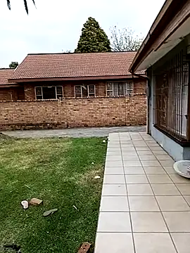 HotCaramela's cam snapshot