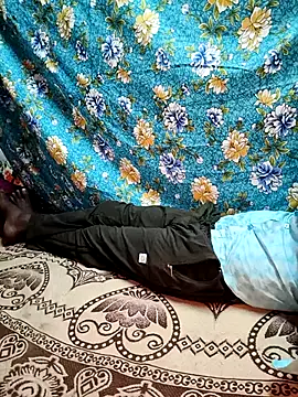 JYRR25's cam snapshot