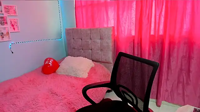 talia_mystic's cam snapshot