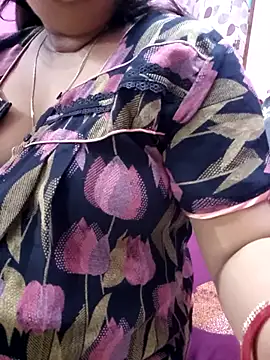 Mrs_Mr_Singh's cam snapshot