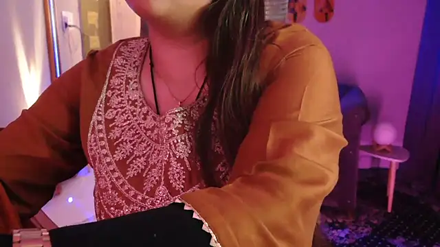 Mitikaa's cam snapshot