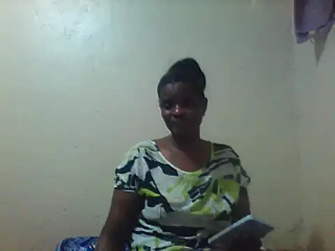 creamyhairy_puss's cam snapshot