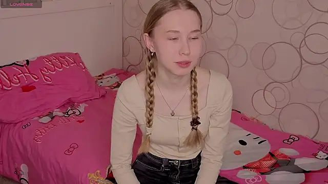 SageSnachez live sex cam