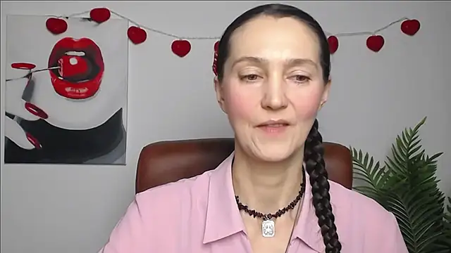 TayaFinch live sex cam