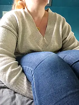 petitoiseau67's cam snapshot